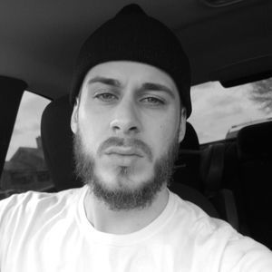 Meet your Posher, Derek